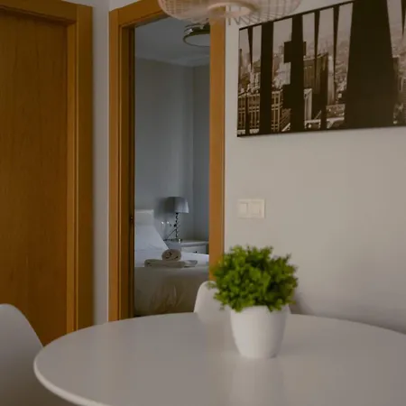 Espectacular Atico De 2 Con Garaje Y Terraza Privada De 30 M2