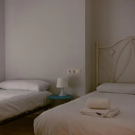 Espectacular Atico De 2 Con Garaje Y Terraza Privada De 30 M2 Apartment